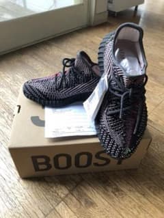 YEEZY BOOST 350 V2 YECHEILのサムネイル