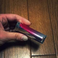 MAYBELLNEのサムネイル