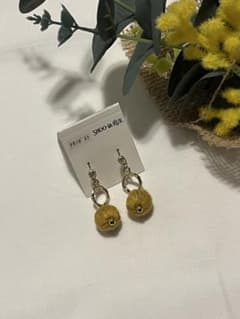 新品未使用❤️ SHOO・LA・RUE ピアス 黄色のサムネイル