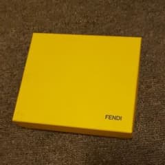 FENDI　フェンディ　空箱&袋のサムネイル