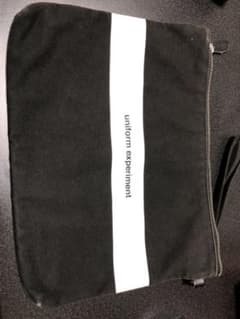 お値引きクラッチバック　uniform experimentのサムネイル