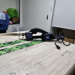 山善(YAMAZEN)の電気のこぎりです。写真の刃とは別の刃が付属します。のサムネイル