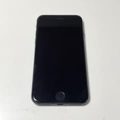 iPhone 7 Black 128 GBのサムネイル