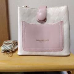 FASHION & BAGS レザーショルダーバッグのサムネイル