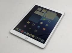 t*a様 iPad第8世代Wi-Fiモデル32GBのサムネイル