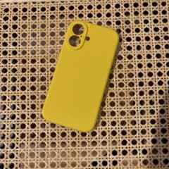iPhone16用 イエローソフトケースのサムネイル