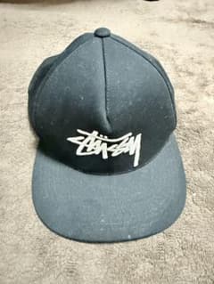 Stussy ブラックキャップ グリーンつばのサムネイル