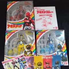 フィギュアーツ　アキバレンジャー　初回特典　当時のチラシ付き フィギュアーツ アキバレンジャー 初回特典 当時のチラシ付き - メルカリ