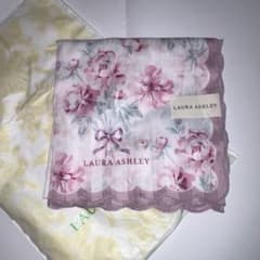 LAURA ASHLEY ハンカチのサムネイル