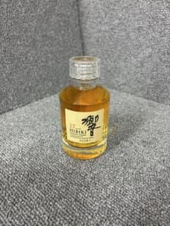 【新品未開栓】サントリーウイスキー 古酒　　　響 17年 ミニボトル 50ml 未開栓】サントリー ウイスキー 響 17年 ミニボトル 50ml ミニチュア