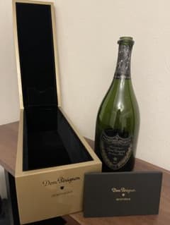 【レア】ドンペリ Œnothèque 1970 箱+空瓶 美品 オエノテーク レア】ドンペリ Œnothèque 1970 箱+空瓶 オエノテーク 値下げ - メルカリ