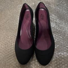 【ラブリ⭐︎様専用】Crocs 黒ウェッジソール　ラバーパンプスのサムネイル