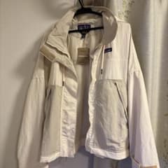 【タグ付】patagonia Women's Skytrail Jacketのサムネイル