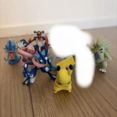 リザードン フィギュア ポケモン レア レトロ 昔 懐 腕組み カッコいい