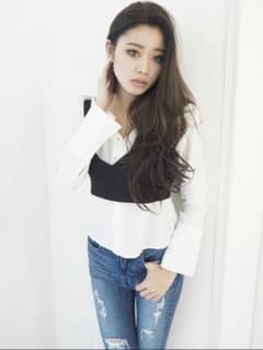 【新品】RESEXXY♡オフショルシャツ×ビスチェセット トップスのサムネイル