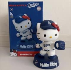 Hello Kitty×ドジャース ボブルヘッド 陶器のような重厚感 Hello Kitty×ドジャース ボブルヘッド 陶器のような重厚感 - メルカリ