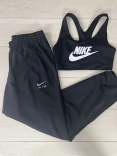 NIKE ブラトップ＆パンツのサムネイル