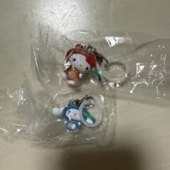 サンリオ めじるしアクセサリー カプセルトイ ミニチュア 2個セットのサムネイル