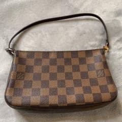 ルイヴィトン アクセサリーポーチ モノグラムのサムネイル