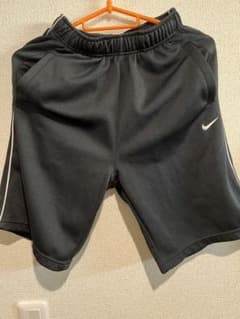 NIKE ナイキ　短パンのサムネイル