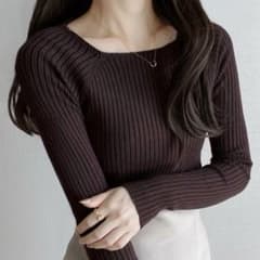 ◆ GRL 그레일 스퀘어 넥 리브 니트 탑스 브라운