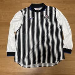 サッカーユニフォーム パルチザン ベオグラードXL - メルカリ