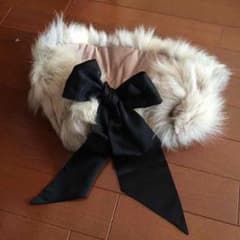 ブルーフォックスのマフラーのサムネイル