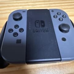 Nintendo Switch Joy-Con グリップ 本日のみ低価格のサムネイル