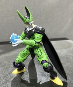 ドラゴンボール プラモデル セル 完全体のサムネイル