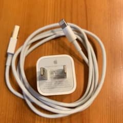アイフォン充電器(純正品)のサムネイル