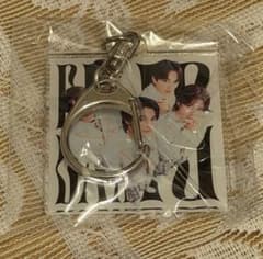 Yes! 東京 初回限定 M!LK盤 セブンネット限定特典 アクリルチャームのサムネイル