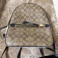 COACH モノグラムリュックのサムネイル