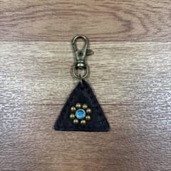 スタッズキーホルダー　本革　姫路レザー　ハンドメイド　アメカジ CALEE 風