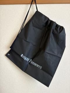 こ*な様 ⭐︎超メルカリ市 セール価格⭐︎REALISE ブラックフロントジッパ ショッパー ショップ袋 ブラック - メルカリ