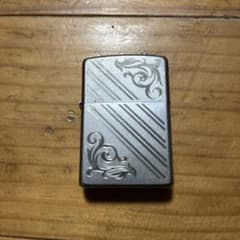 zippoのサムネイル