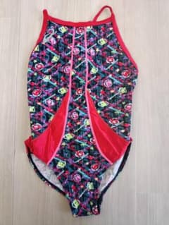 ☺*︎様 アシックス水着　競泳水着　ハイレグ　サイズM 黒赤　中古品　黒 アシックス「競泳水着 サイズM」asics・AS8008 - メルカリ