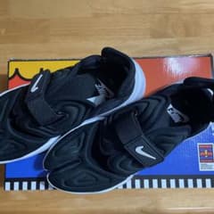 NIKE ナイキ　アクアリフトのサムネイル