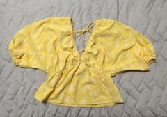 【ZARA】イエロー 花柄 半袖 ブラウスのサムネイル
