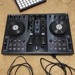 traktor s2のサムネイル