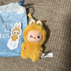 POP MART THE MONSTERS ぬいぐるみ Yesのサムネイル
