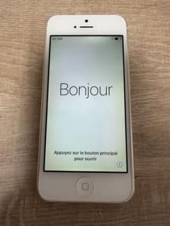中古】iPhone5 32GB ホワイト - メルカリ