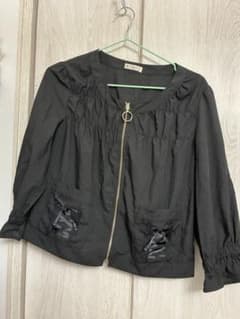 【axes】黒 ジッパー付き 薄手ジャケットのサムネイル