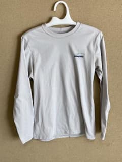 【パタゴニア】長袖Tシャツ【メンズS】のサムネイル