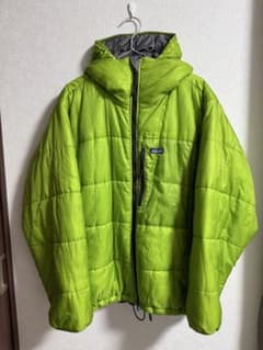 希少 パタゴニア メンズ・DAS パーカ ゲッコーグリーン Lサイズ 腰紐部破れ 希少 パタゴニア メンズ・DAS パーカ ゲッコーグリーン Lサイズ 腰紐部