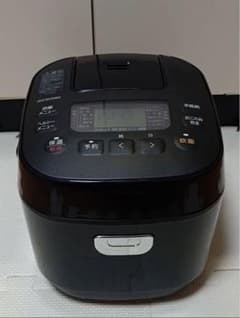 ★アイリスオーヤマ　炊飯器　RC-ME30-B 3合炊き　2021年製のサムネイル
