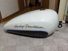 ハーレー スポーツスター 純正 タンク インジェクションのサムネイル