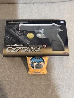 東京マルイ Cz75 ファーストモデル エアガン　BB弾付きのサムネイル