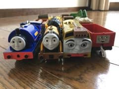 プラレール トーマスのサムネイル