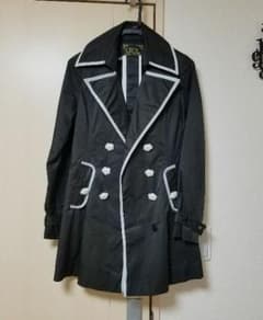 ☆送料込み☆CECIL McBEE黒のジャケットのサムネイル