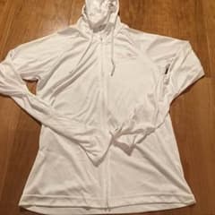 美品♡ラッシュガード レディース 水着のサムネイル